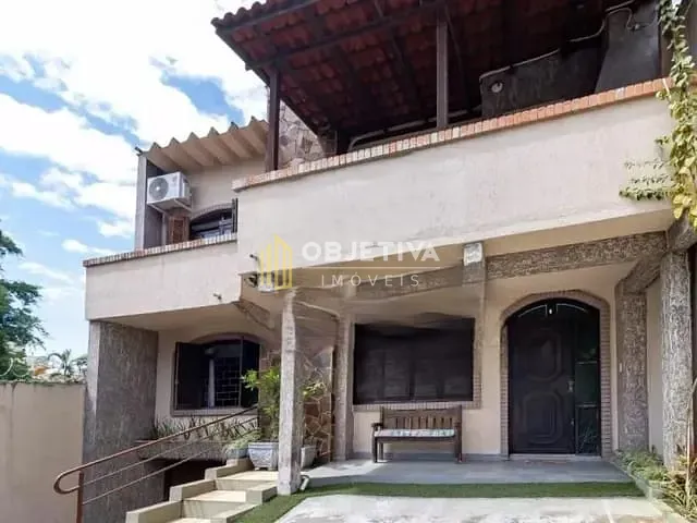 Casa 3 quartos e 3 banheiros, para alugar, no bairro São João em Porto Alegre