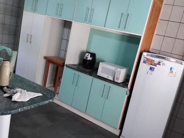 Casa com 300m² 4 quartos e 4 banheiros, à venda, no bairro Jardim Sao Luis em Santana de Parnaíba