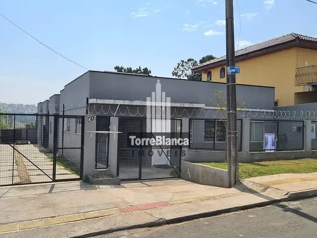 Casa com 86m² 1 quarto e 2 banheiros, à venda, no bairro Órfãs em Ponta Grossa