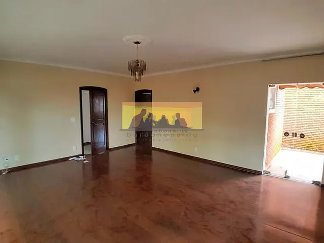 Casa com 433m² 4 quartos e 6 banheiros, para alugar, no bairro Cidade Universitária em Campinas