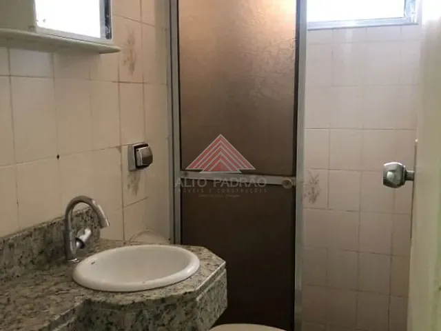 Casa com 240m² 4 quartos e 1 banheiro, à venda, no bairro Matriz em Mauá