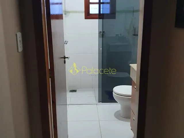 Casa com 200m² 2 quartos e 2 banheiros, à venda, no bairro Água Preta em Pindamonhangaba