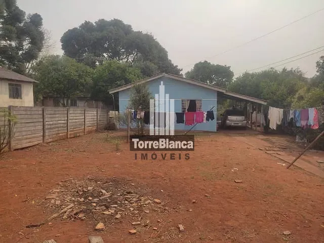 Casa com 560m² 3 quartos e 2 banheiros, à venda, no bairro Cará-Cará em Ponta Grossa