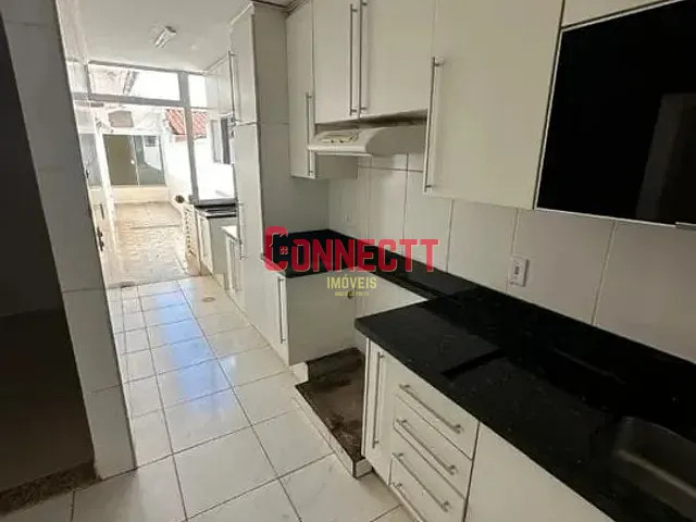 Casa com 250m² 4 quartos e 2 banheiros, à venda, no bairro Jardim Zara em Ribeirão Preto