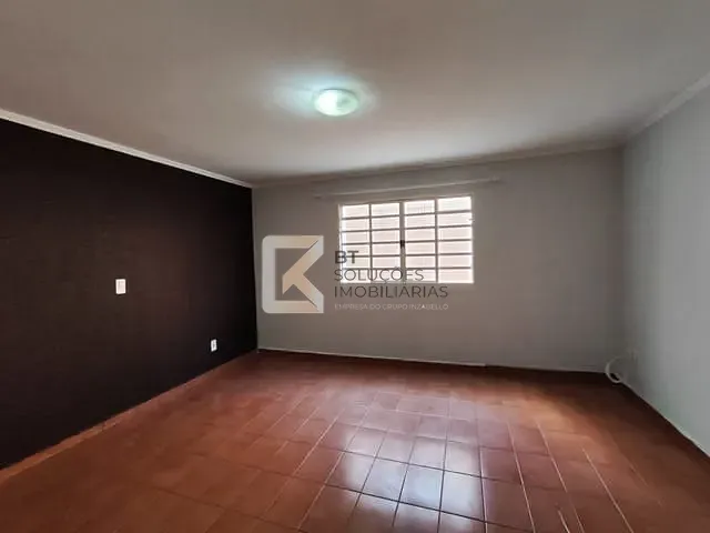 Casa com 120m² 1 quarto e 1 banheiro, para alugar, no bairro Jardim Moacyr Arruda em Indaiatuba