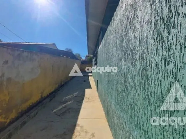 Casa com 360m² 3 quartos e 2 banheiros, à venda, no bairro Contorno em Ponta Grossa