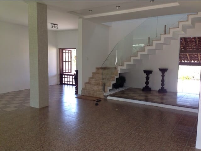 Casa com 980m² 4 quartos e 4 banheiros, à venda, no bairro Socorro em Pindamonhangaba
