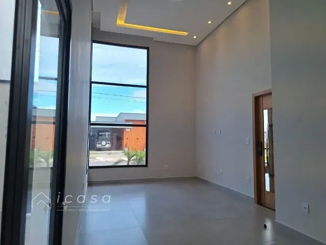 Casa com 250m² 3 quartos e 2 banheiros, à venda, no bairro Residencial Colinas. em Caçapava