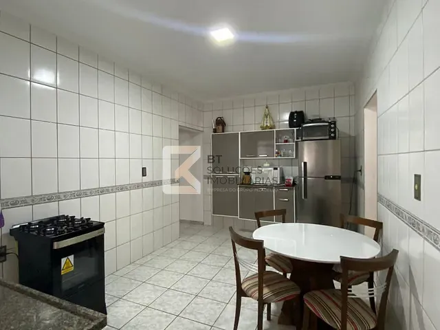 Casa com 130m² 2 quartos e 1 banheiro, à venda, no bairro Jardim Hubert em Indaiatuba