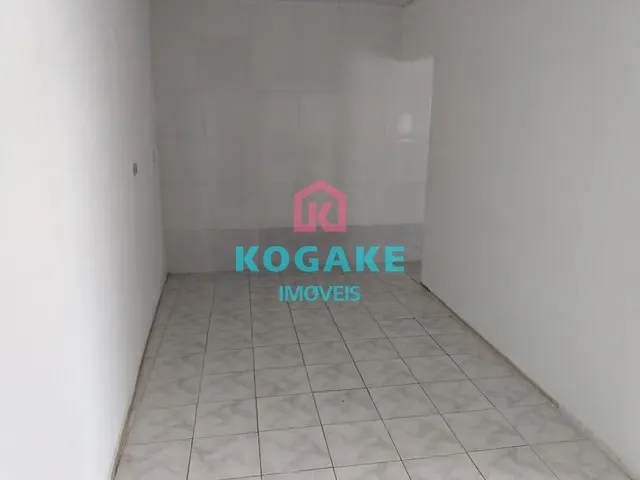 Casa com 90m² 2 quartos e 2 banheiros, à venda, no bairro Monte Castelo em São José dos Campos