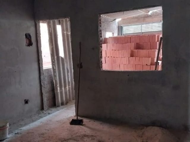 Casa com 180m² 2 quartos e 2 banheiros, à venda, no bairro Jardim Japao (Caucaia do Alto) em Cotia