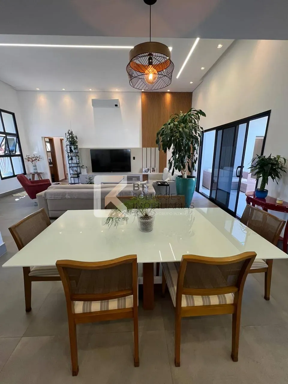 Casa, 3 quartos, 241 m² - Foto 14