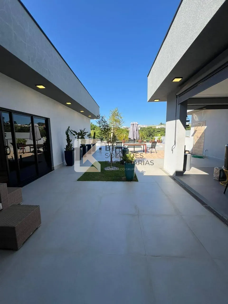 Casa, 3 quartos, 241 m² - Foto 46