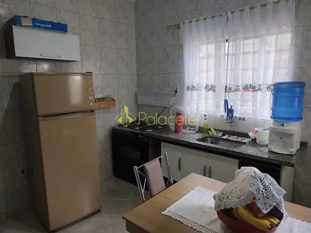 Casa com 125m² 2 quartos e 1 banheiro, à venda, no bairro Residencial Mombaça em Pindamonhangaba