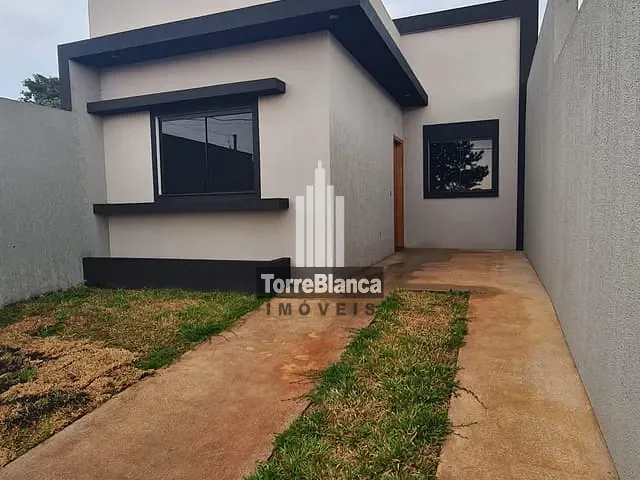 Casa com 111m² 2 quartos e 1 banheiro, à venda, no bairro Periquitos em Ponta Grossa