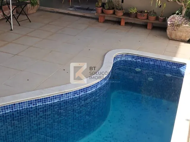 Casa com 300m² 3 quartos e 3 banheiros, à venda, no bairro Jardim Residencial Maria Dulce em Indaiatuba