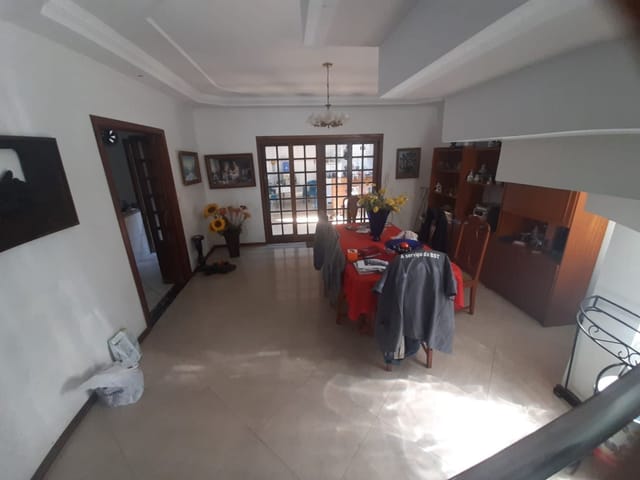 Casa com 252m² 4 quartos e 2 banheiros, à venda, no bairro Urbanova II em São José dos Campos