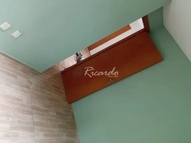 Apartamento com 38m² 2 quartos e 1 banheiro, à venda, no bairro Jardim Mônaco em Arapongas