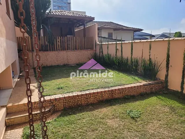Casa 4 quartos e 5 banheiros, à venda, no bairro Jardim Aquarius em São José dos Campos