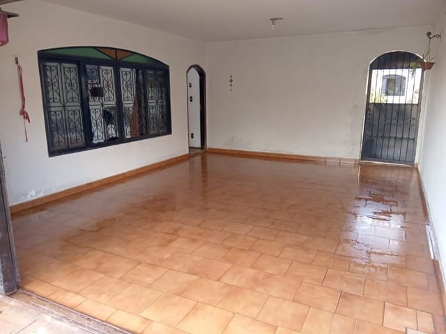 Foto do Casa - Casa com 3 dormitórios à venda, 167 m² por R$ 300.000,00 - Vila Maria Helena - Uberaba/MG | ZUCATO IMOBILIARIA LTDA