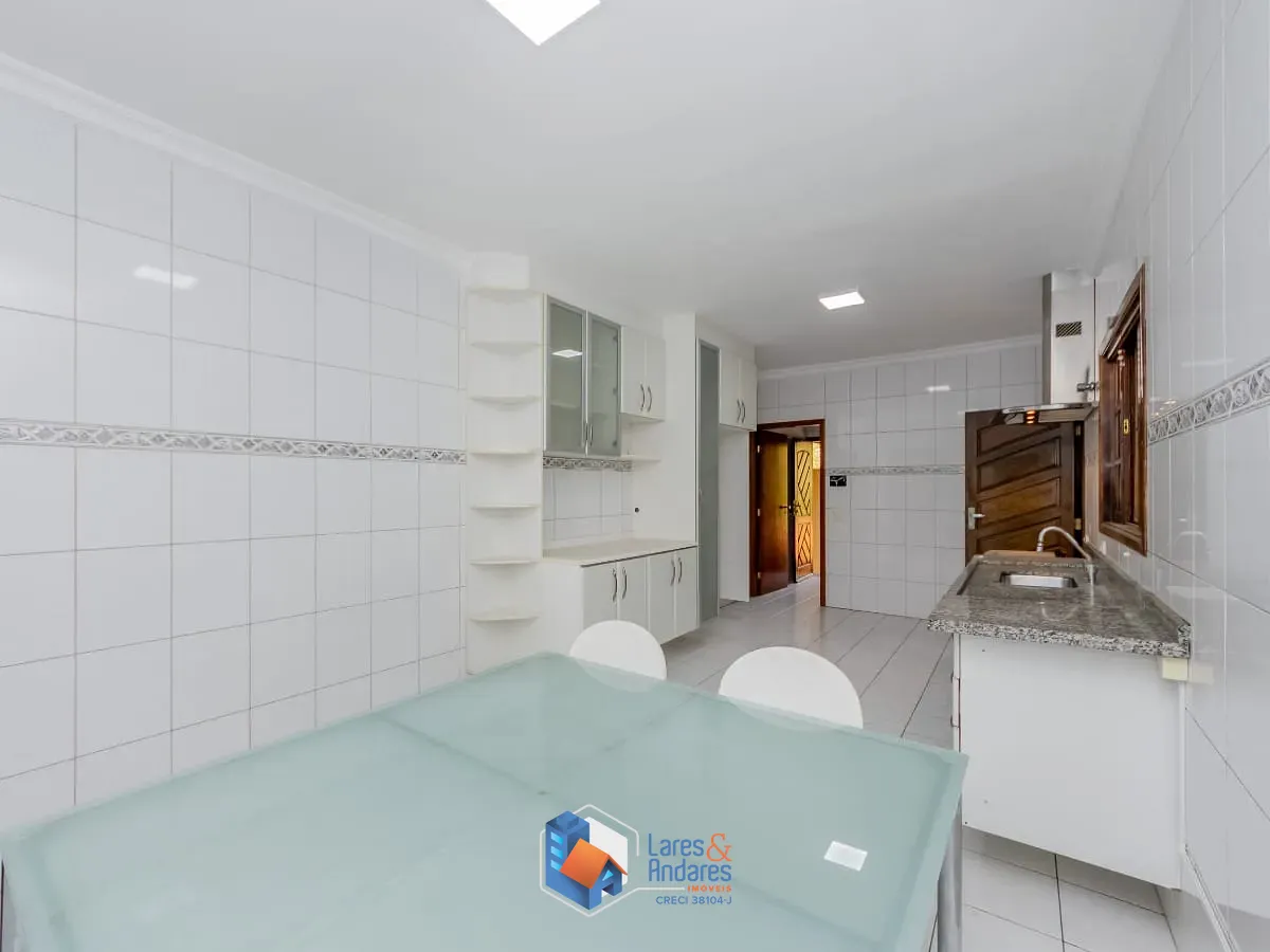 Casa, 3 quartos, 247 m² - Foto 4