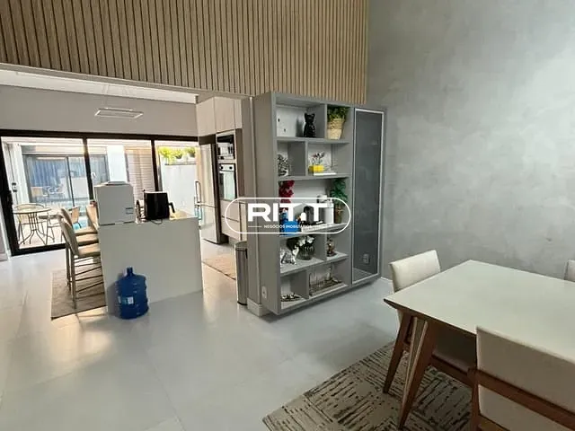 Casa com 250m² 2 quartos e 2 banheiros, à venda, no bairro Parque Jatobá (Nova Veneza) em Sumaré