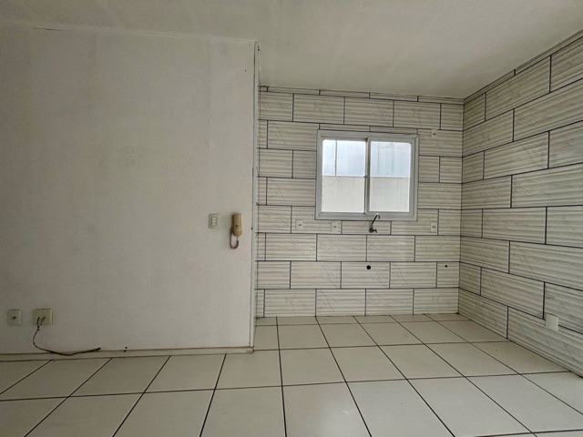 Casa com 185m² 2 quartos e 1 banheiro, à venda, no bairro Areal em Pelotas