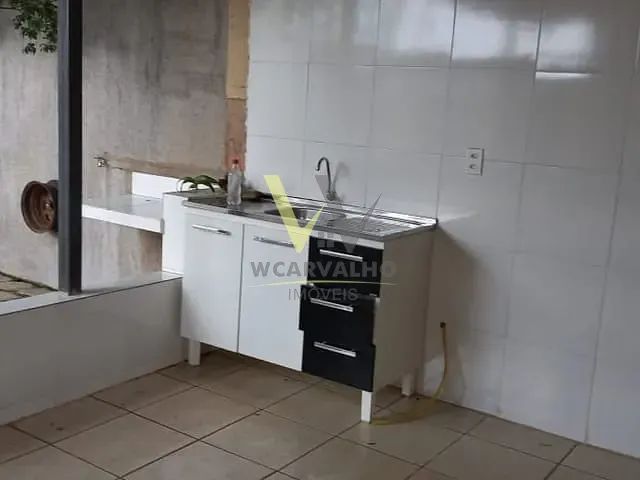 Casa à venda, no bairro Jardim dos Ipês em Anápolis