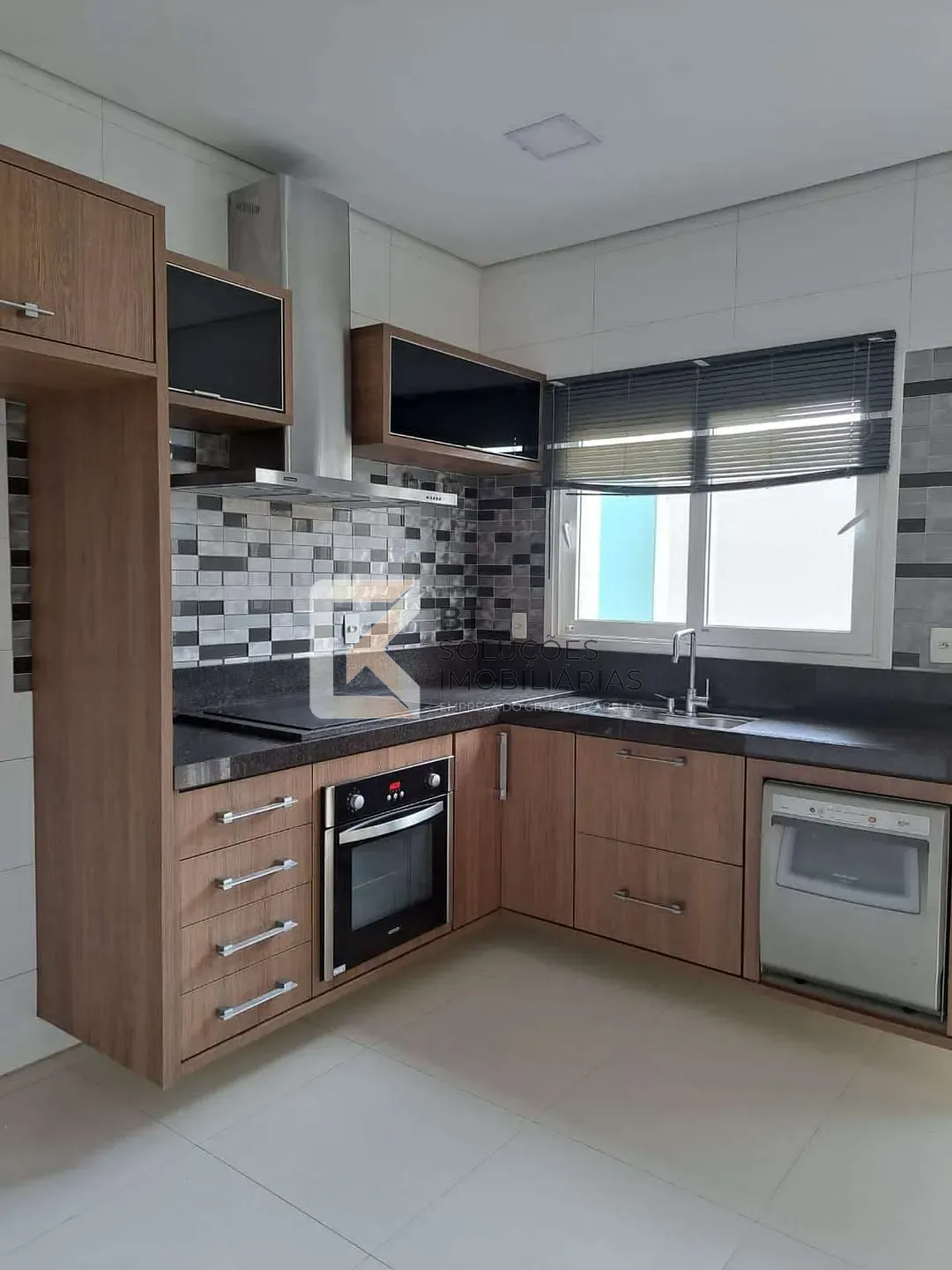 Casa, 3 quartos, 178 m² - Foto 8