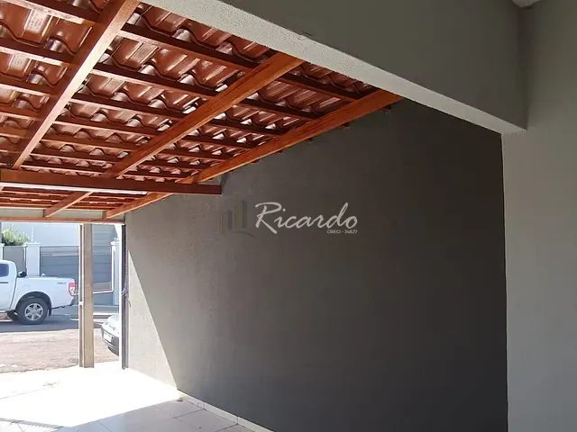 Casa com 150m² 2 quartos e 1 banheiro, à venda, no bairro Jardim Santa Alice em Arapongas