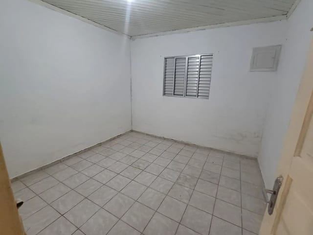 Casa com 90m² 2 quartos e 1 banheiro, à venda, no bairro Rochdale em Osasco