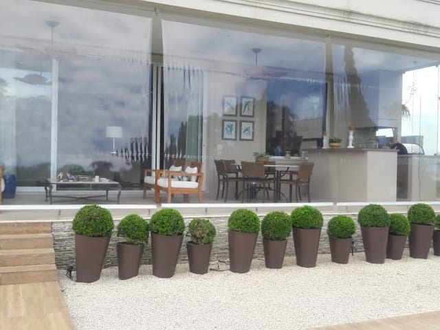 Casa com 424m² 4 quartos e 5 banheiros, à venda, no bairro Alphaville em Santana de Parnaíba