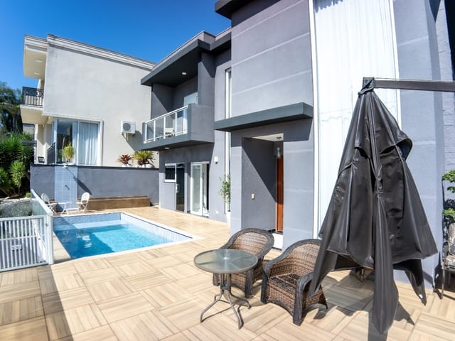Foto do Casa - Casa em condomínio para venda com 4 quartos, sendo 4 suítes, 320m² | Lares e Andares Imóveis