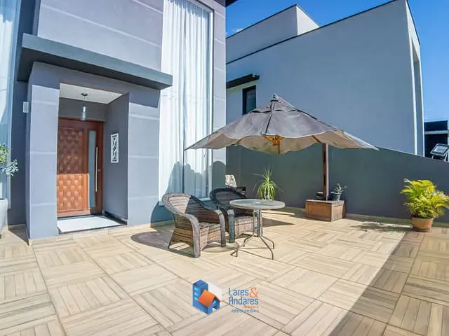 Casa com 320m² 4 quartos e 5 banheiros, à venda, no bairro Alphaville em Santana De Parnaíba