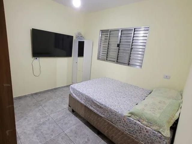 Casa com 125m² 2 quartos e 2 banheiros, à venda, no bairro Jardim Batista em Embu das Artes