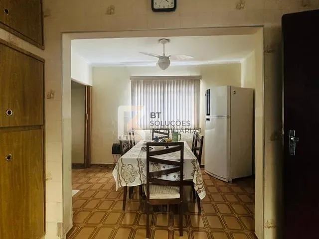 Casa com 243m² 3 quartos e 2 banheiros, à venda, no bairro Vila Georgina em Indaiatuba