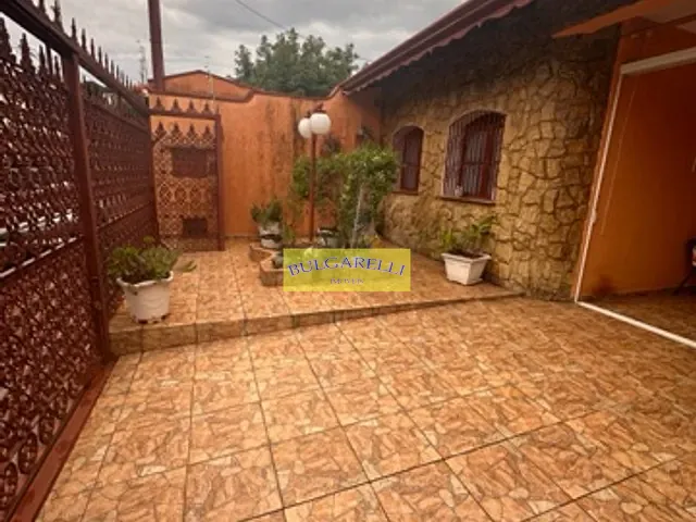 Casa com 260m² 3 quartos e 2 banheiros, à venda, no bairro Jardim da Fonte em Jundiaí