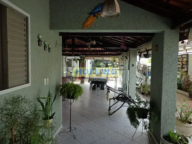 Casa com 343m² 3 quartos e 2 banheiros, à venda, no bairro Jardim Claret em Rio Claro