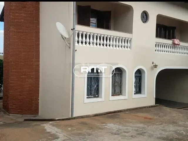 Casa com 273m² 3 quartos e 2 banheiros, à venda, no bairro Parque Santa Bárbara em Campinas
