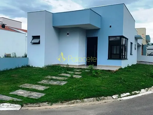 Casa com 180m² 2 quartos e 3 banheiros, à venda, no bairro Vila Prado em Pindamonhangaba