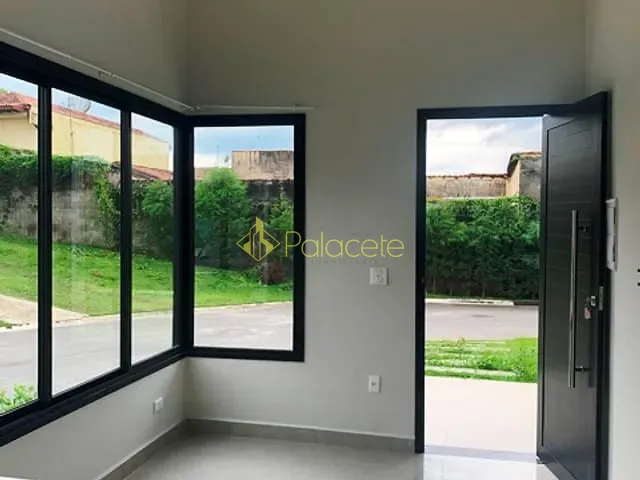 Casa com 180m² 2 quartos e 3 banheiros, à venda, no bairro Vila Prado em Pindamonhangaba
