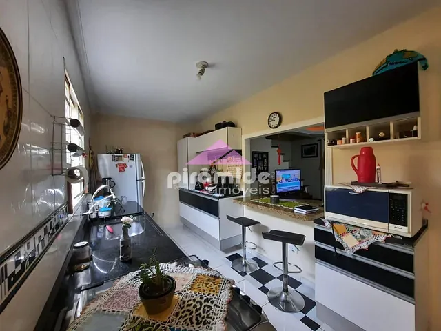 Casa com 74m² 3 quartos e 2 banheiros, à venda, no bairro Jardim Vale do Sol em São José dos Campos