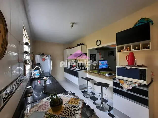 Casa com 74m² 3 quartos e 2 banheiros, à venda, no bairro Jardim Vale do Sol em São José dos Campos