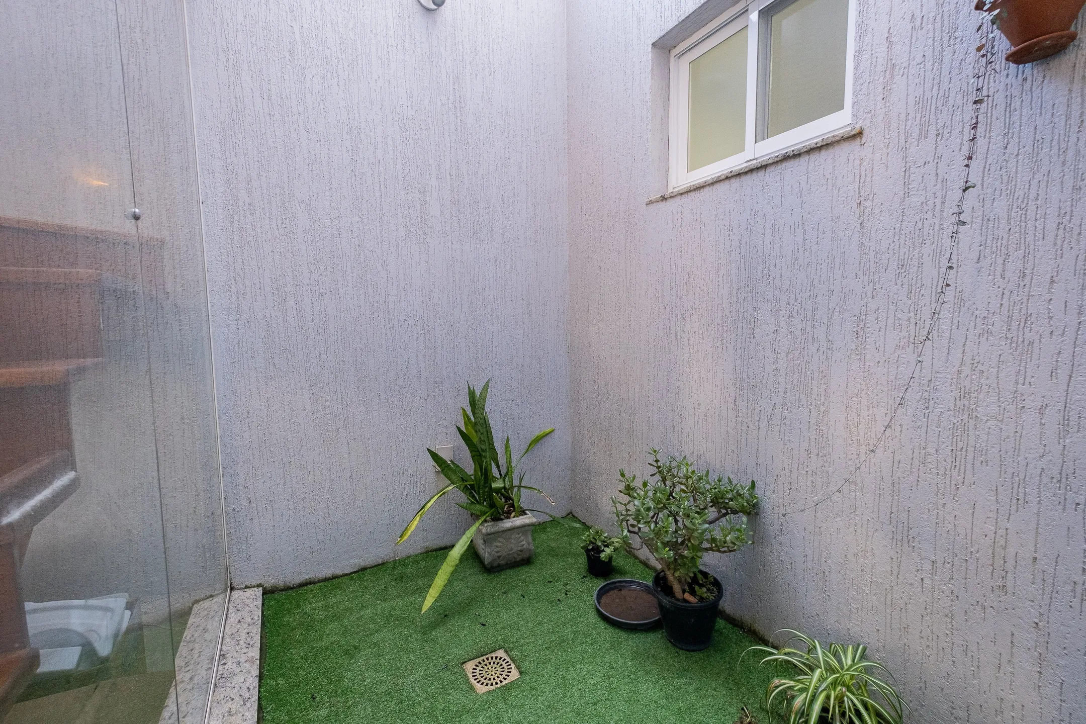 Casa de Alto Padrão no Fragata com Piscina Aquecida, Placas Solares e 4 Dormitórios - 28