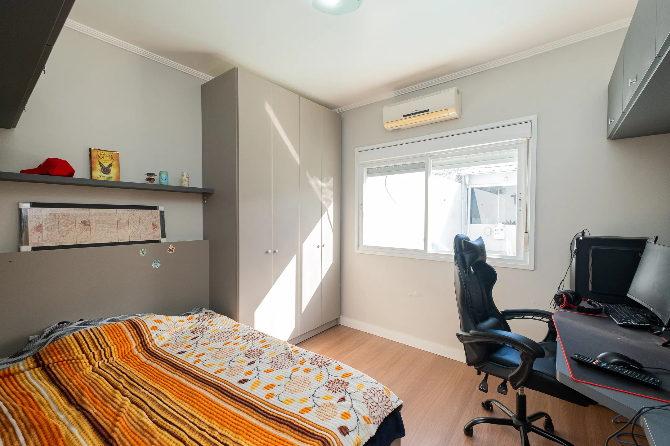 Casa de Alto Padrão no Fragata com Piscina Aquecida, Placas Solares e 4 Dormitórios - 8