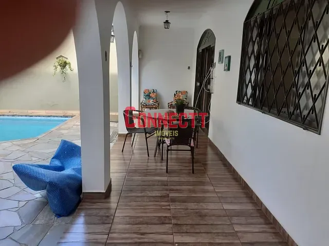 Casa com 408m² 3 quartos e 3 banheiros, para alugar, no bairro Jardim São Luiz em Ribeirão Preto