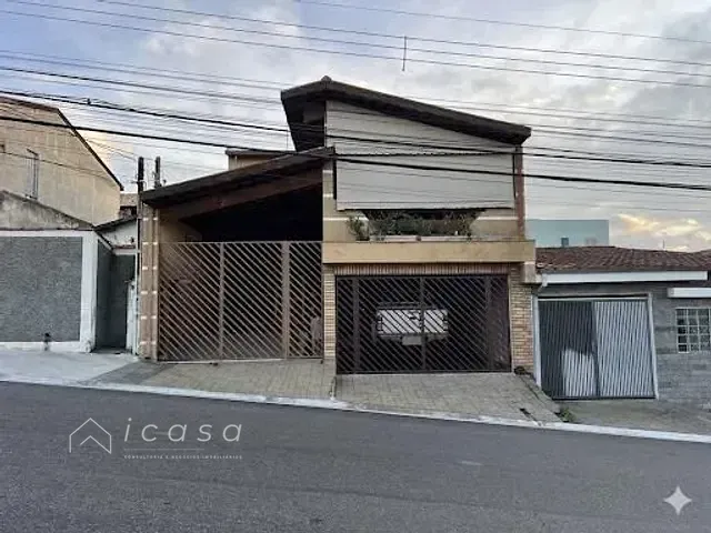 Casa com 240m² 3 quartos e 3 banheiros, à venda, no bairro Jardim Maria Cândida em Caçapava