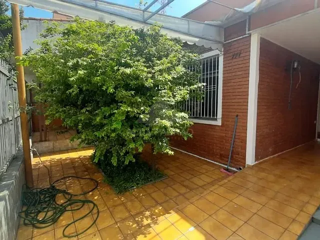 Casa com 250m² 3 quartos e 2 banheiros, à venda, no bairro Matriz em Mauá