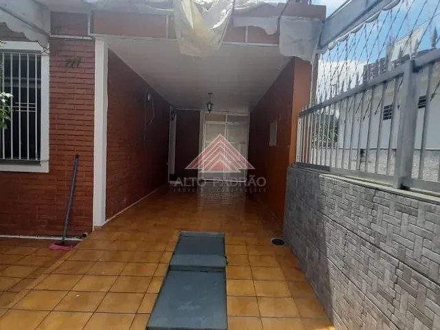 Casa com 250m² 3 quartos e 2 banheiros, à venda, no bairro Matriz em Mauá