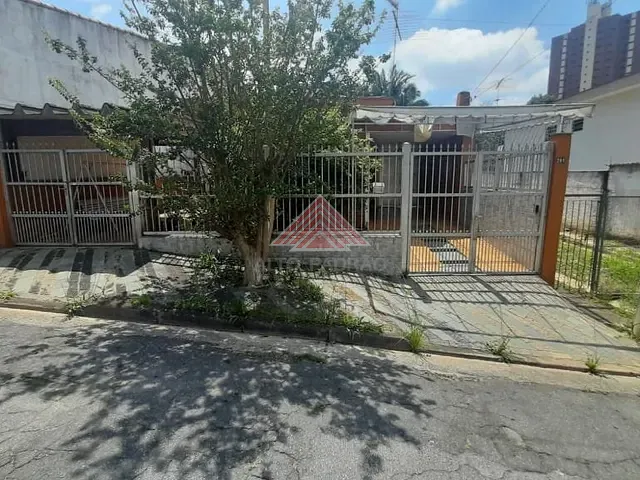 Casa com 250m² 3 quartos e 2 banheiros, à venda, no bairro Matriz em Mauá